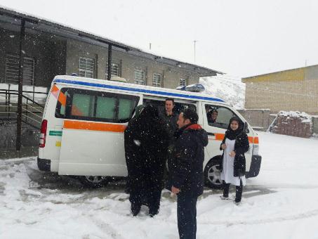 زایمان مادر باردار پیش از قرار گرفتن در شرایط بد هوایی زایمان مادر باردار پیش از قرار گرفتن در شرایط بد هوایی