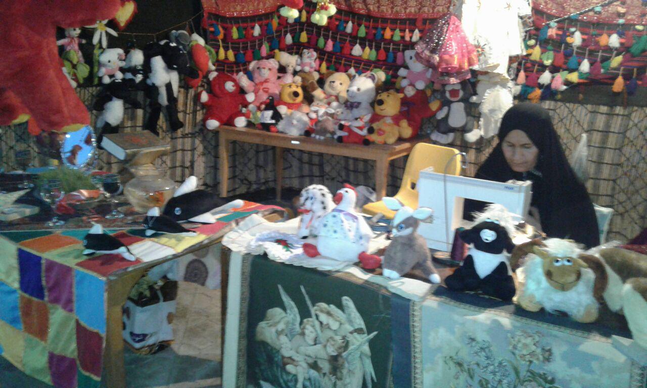 راه اندازی نمایشگاه خیریه سوغات و صنایع دستی در دوگنبدان