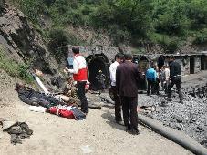 انفجار و محبوس شدن کارگران در معدن  زغال سنگ