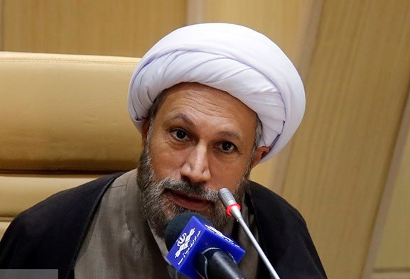 دعوت نماینده ولی فقیه در فارس از مردم برای حضور در مراسم ١٣ آبان