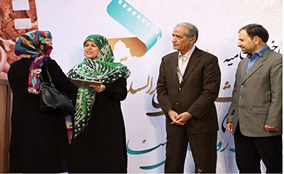 معرفی برترینهای جشنواره عکس ملی دارالسلطنه قزوین معرفی برترینهای جشنواره عکس ملی دارالسلطنه قزوین