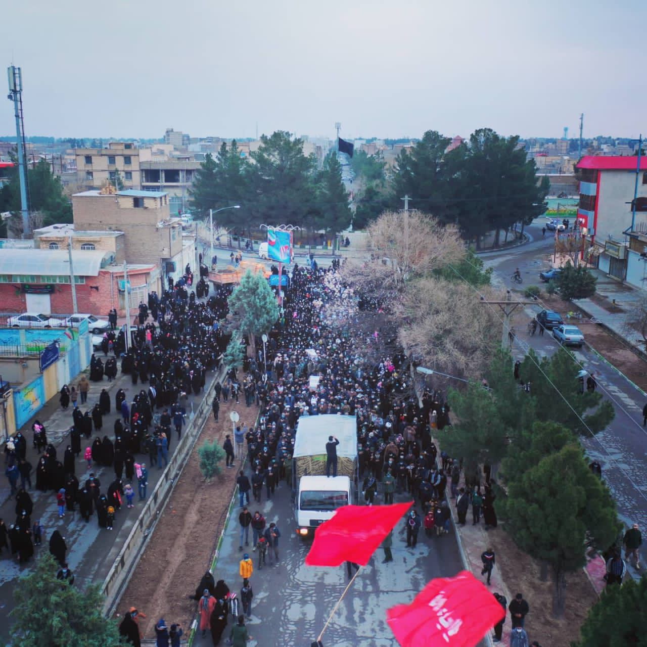 تشییع با شکوه پیکر‌های مطهر دو شهید گمنام در شهرستان مرزی سرخس