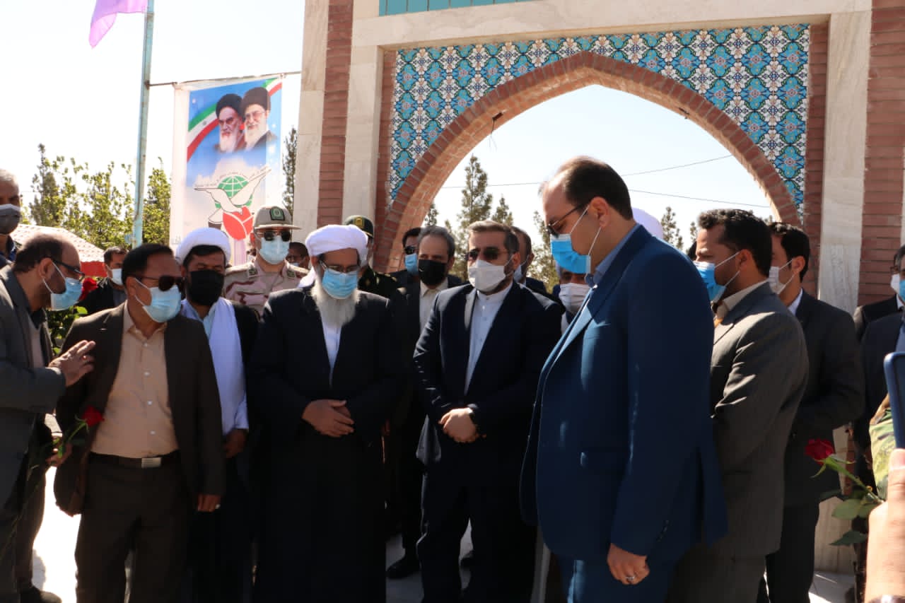 امنیت بالای تایباد به برکت وجود مردم مرزنشین و آمادگی نیروهای مسلح امنیت بالای تایباد به برکت وجود مردم مرزنشین و آمادگی نیروهای مسلح