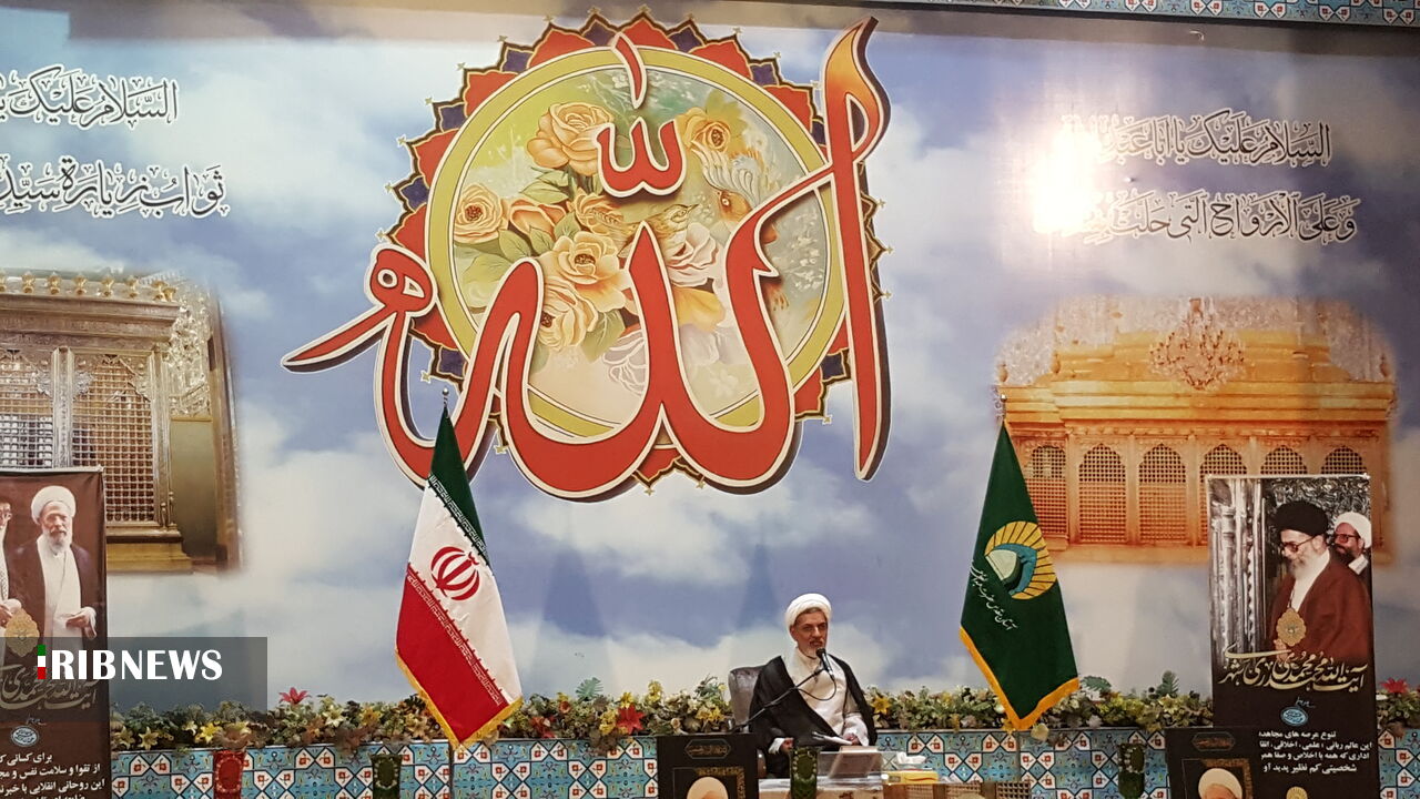 برگزاری مراسم چهلمین روز درگذشت آیت الله محمدی ری شهری در حرم حضرت عبدالعظیم (ع)&nbsp;