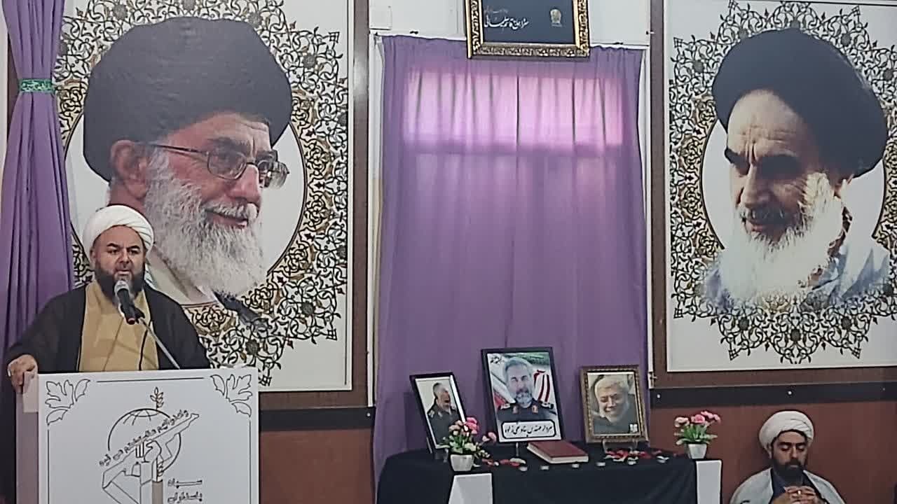 مراسم گرامیداشت یاد و خاطره شهید گمنام و شهید مدافع حرم در پلدشت مراسم گرامیداشت یاد و خاطره شهید گمنام و شهید مدافع حرم در پلدشت