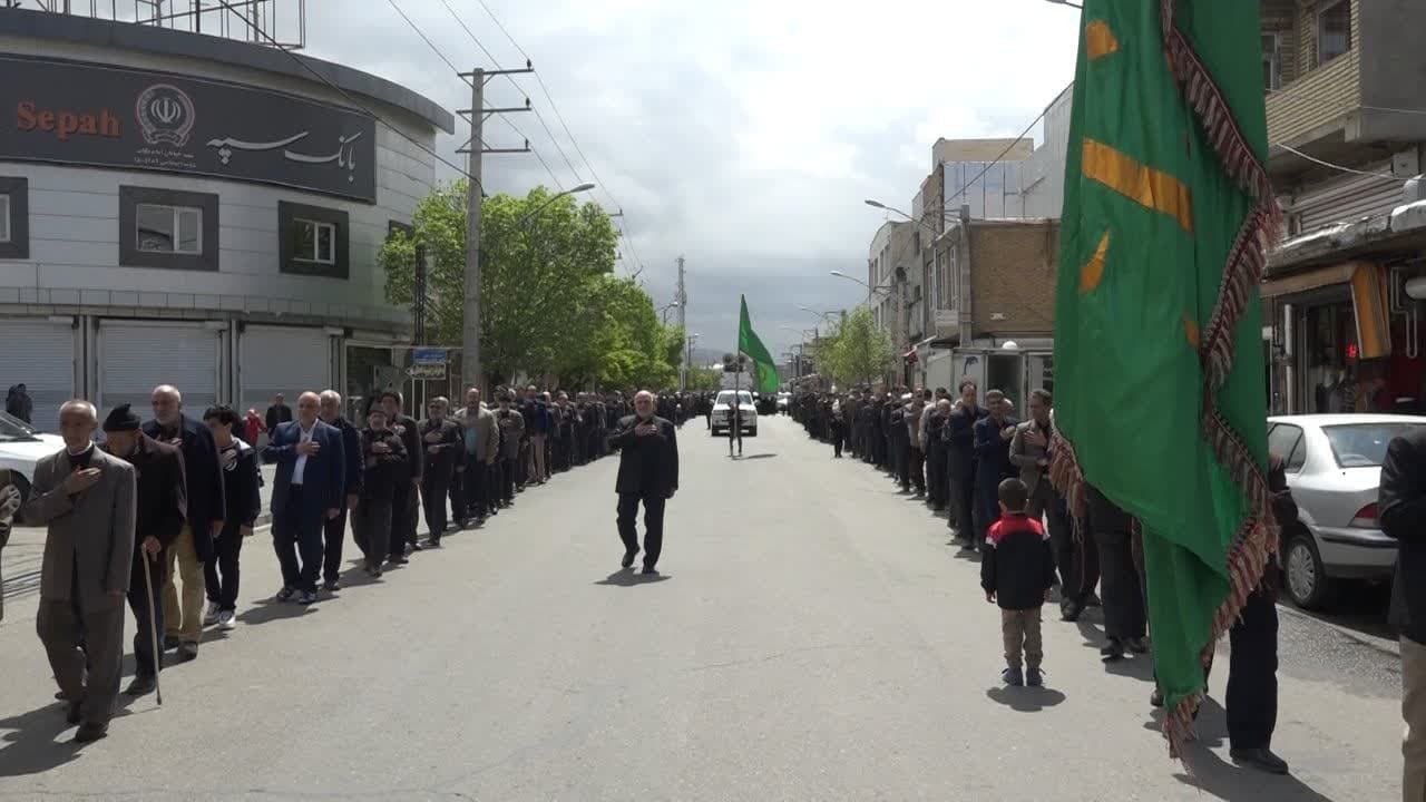 عزاداری باشکوه مردم مؤمن تکاب در سالروز شهادت جانسوز امام جعفر صادق (ع)