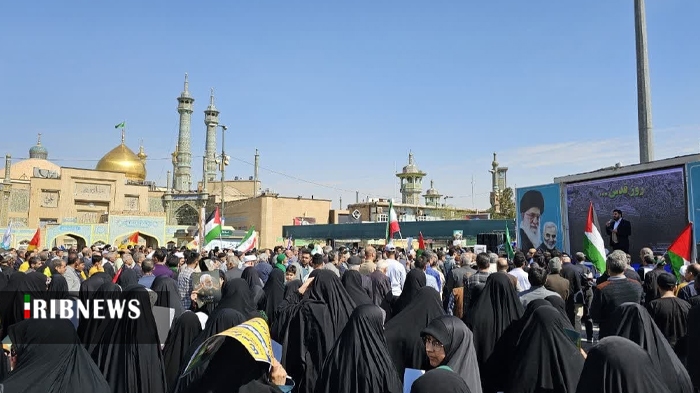 تجمع مردم قم برای آغاز راهپیمایی روز جهانی قدس