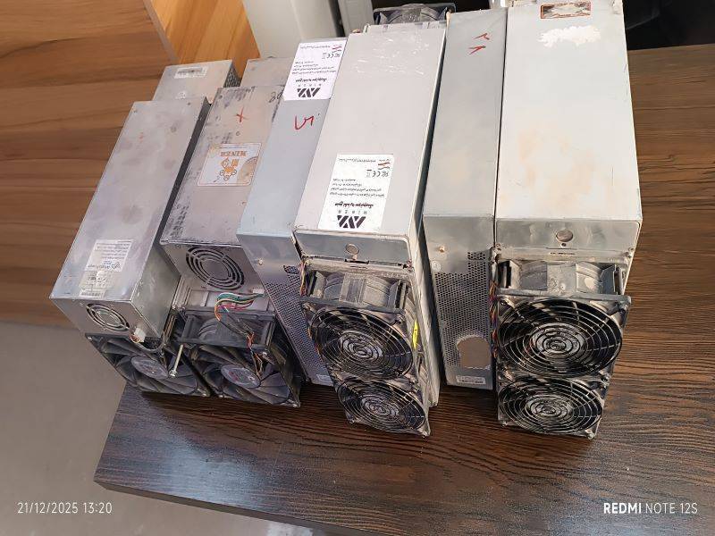 کشف ۴ دستگاه ماینر غیرمجاز در مرودشت