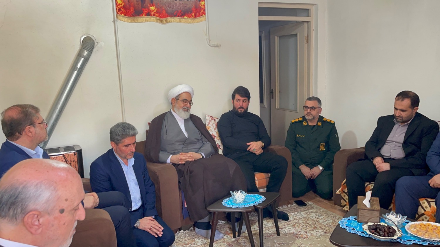 دیدار رئیس سازمان قضائی نیرو‌های مسلح کشور با خانواده شهید پرستار مرضیه نبوی‌نیا