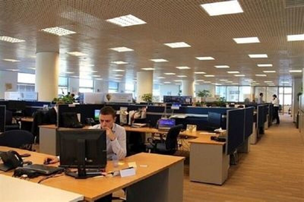 دورکاری کارکنان دستگاه‌های اجرایی تهران تا ٢ تیرماه تمدید شد