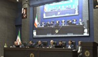 همه گونه مایحتاج عمومی در فروشگاه ها در دسترس مردم است
