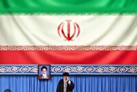 امام خامنه‌ای، قلب تپنده امت اسلامی
