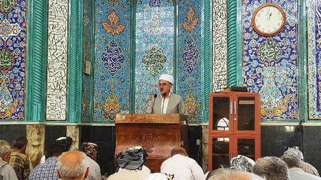 محکومیت جنایات صهیونیست‌ها و توصیه به انصاف اقتصادی در نماز جمعه پیرانشهر