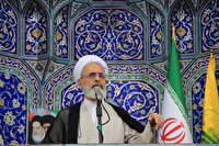 ترامپ غلط می‌کند مردترین مردان ایران و عالم اسلام را تهدید کند