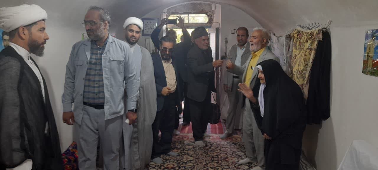 در محرم مداحان متناسب با یزید زمان، اشعاری حماسی برای مردم بخوانند
