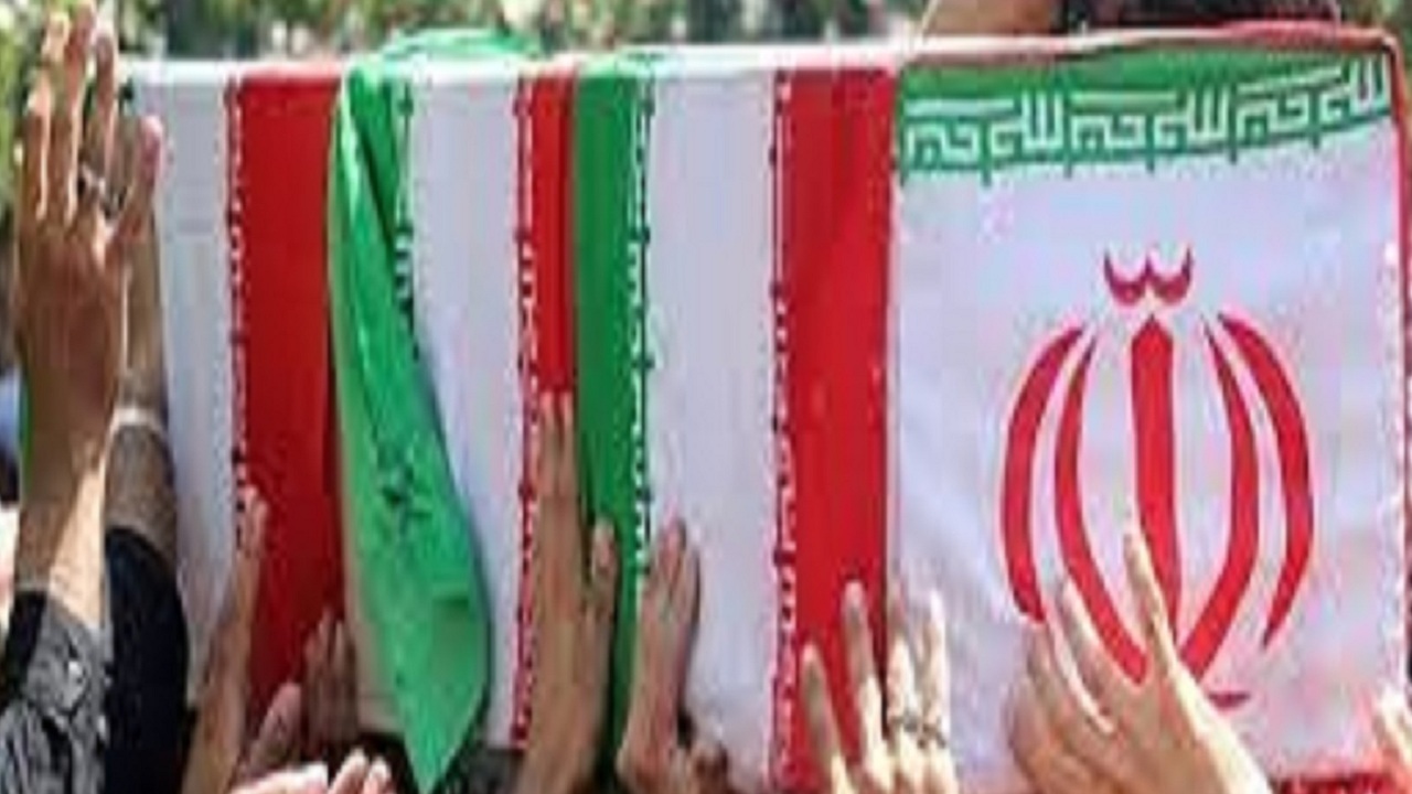 تشییع پیکر شهید اکبری در یامچی