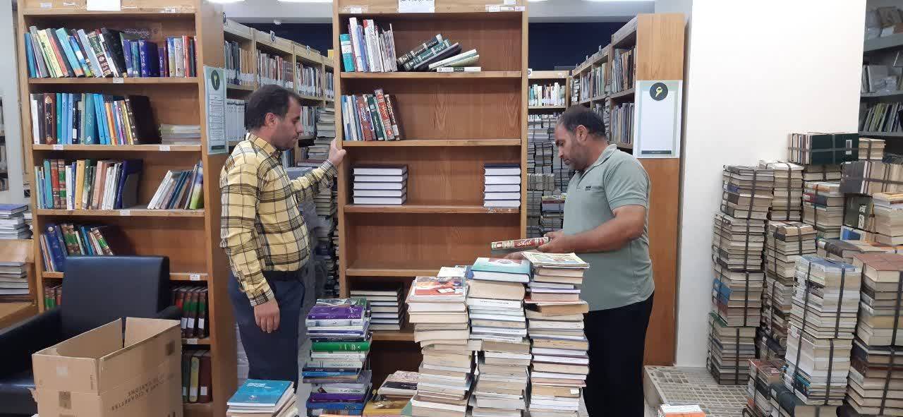 اهدای بیش از ۲۸ هزار نسخه کتاب به ۲۵ مرکز فرهنگی کشور