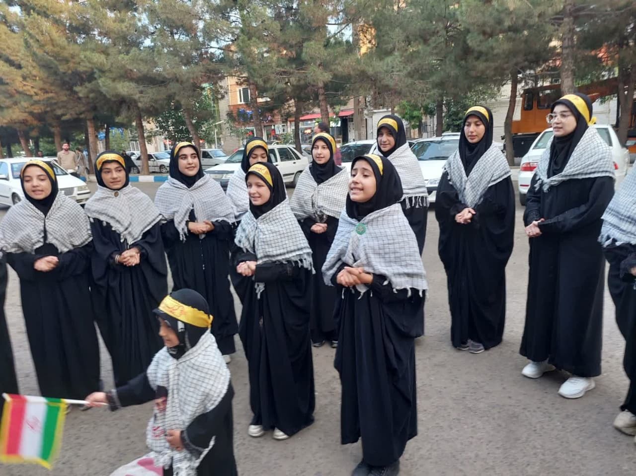 از دختران محجبه سلماس تجلیل شد