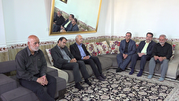 دیدار رئیس کل دادگستری و دادستان استان همدان با خانواده شهید مدافع وطن «امین کرمی»