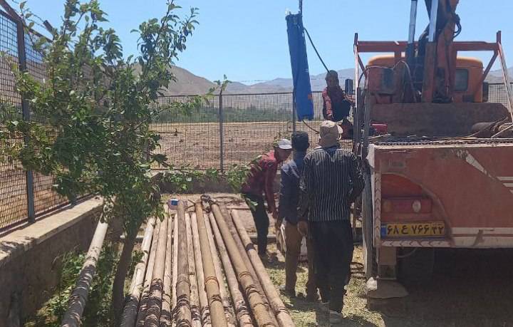 رفع مشکل افت فشار آب شرب روستای برس، کدکن