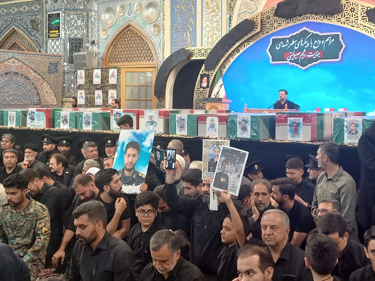 وداع مشهدها با ۱۳ شهید حملات رژیم صهیونیستی