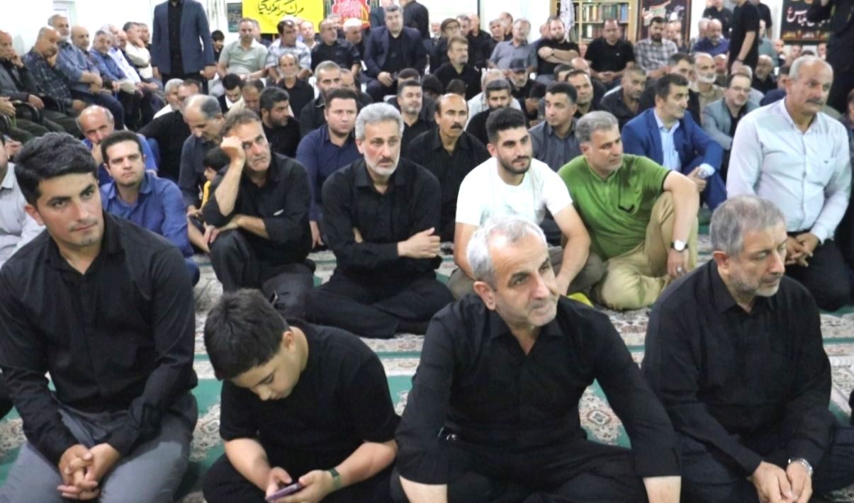 مراسمی به یاد شهدای ملاسرای شهرستان شفت