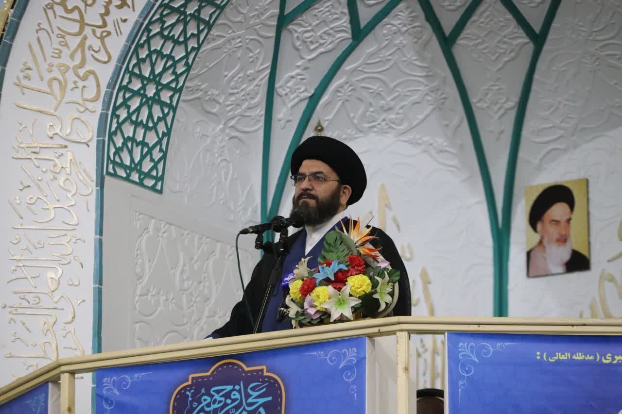 امت اسلامی امسال محرم را حماسی‌تر از سال‌های گذشته برگزار کنند