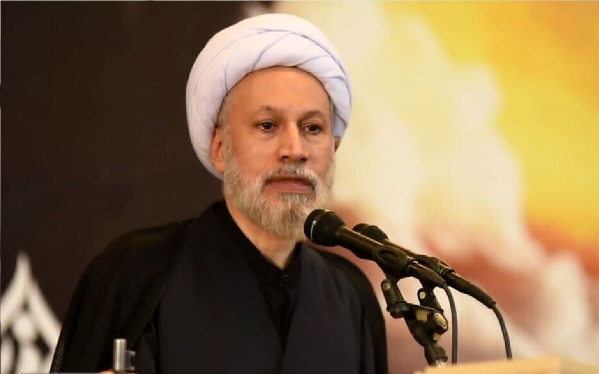 مردم گوش به فرمان رهبری پای انقلاب ایستاده‌اند