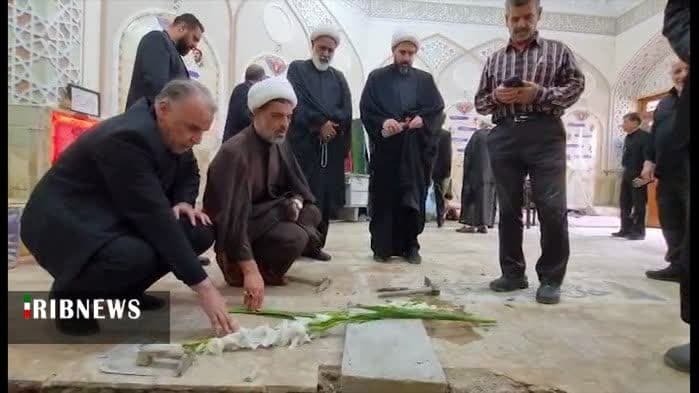 برگزاری مراسم بزرگداشت شهدای حادثه هفتم تیر در قم