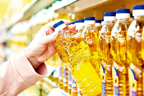 ممنوعیت فروش کالای اجباری همراه روغن در دزفول