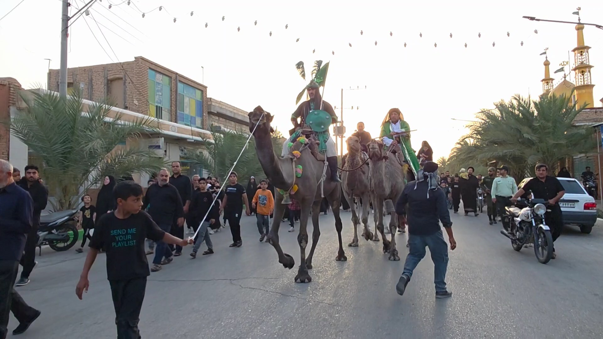 کاروان نمادین اسرای کربلا در شهرستان خور و بیابانک