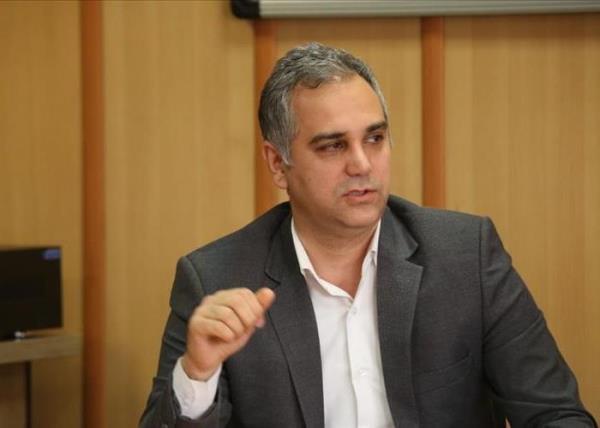 مسابقات لیگ برتر فوتبال ۷۲ ساعت یکبار برگزار می‌شود