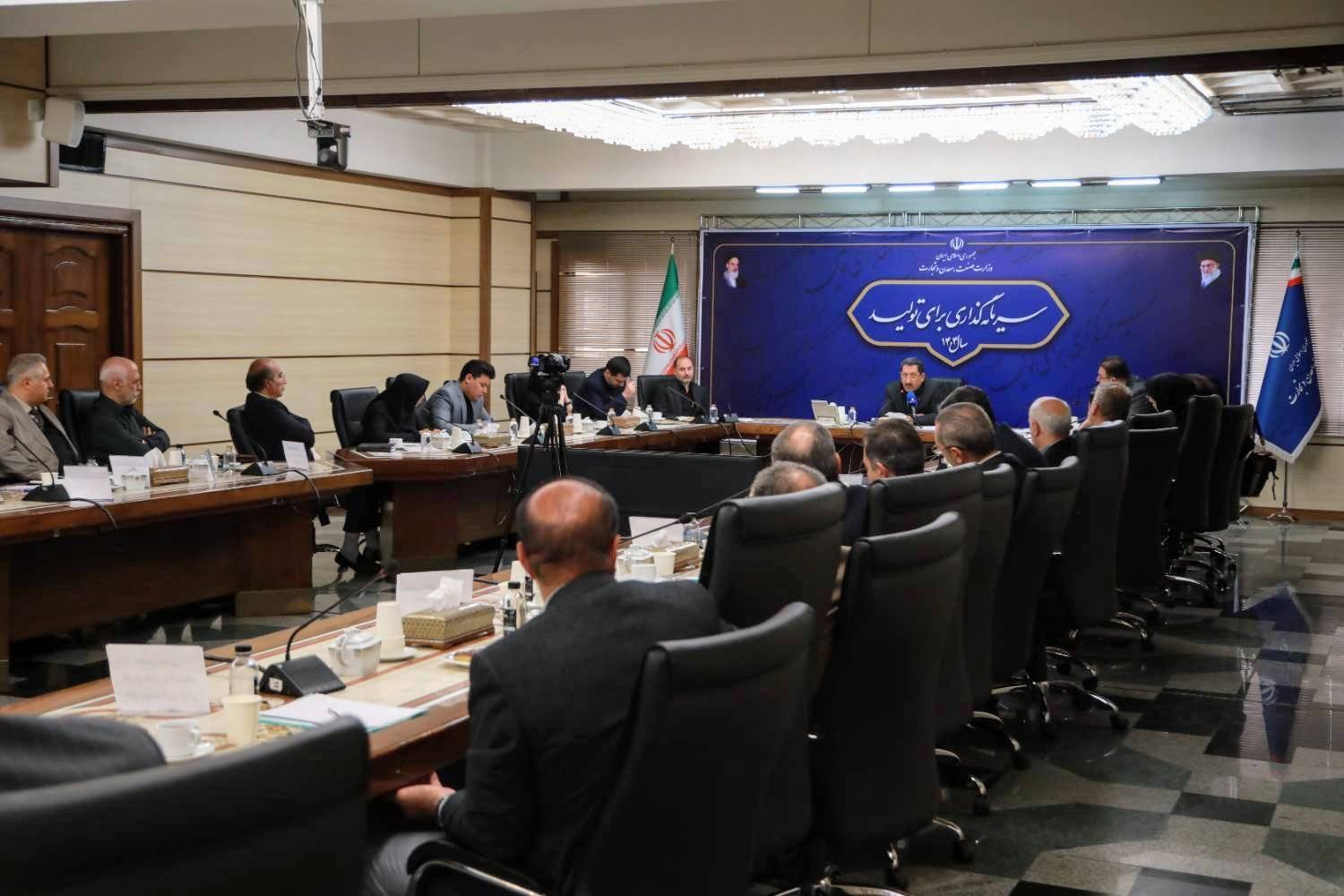 وزیر صمت: غلبه بر دشمن متجاوز با اتکا به توان داخل