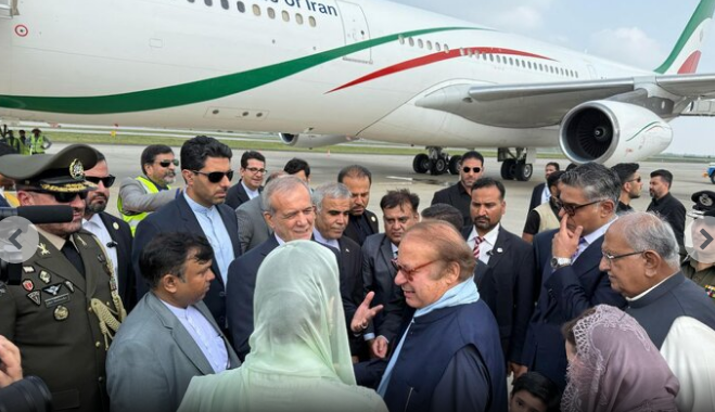 رئیس جمهور دقایقی پیش وارد لاهور شد