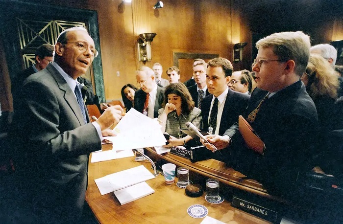 مروری بر قانون داماتو؛ آغازگر موج تحریم‌های فرامرزی علیه ایران