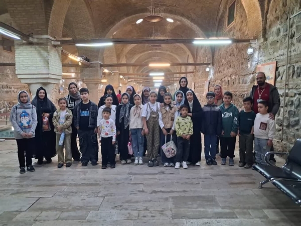 برگزاری تور گردشگری مادر و کودک در زنجان برگزاری تور گردشگری مادر و کودک در زنجان