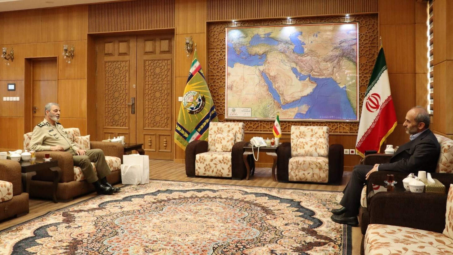 قدردانی رئیس ستادکل نیرو‌های مسلح از اقدامات صداوسیما