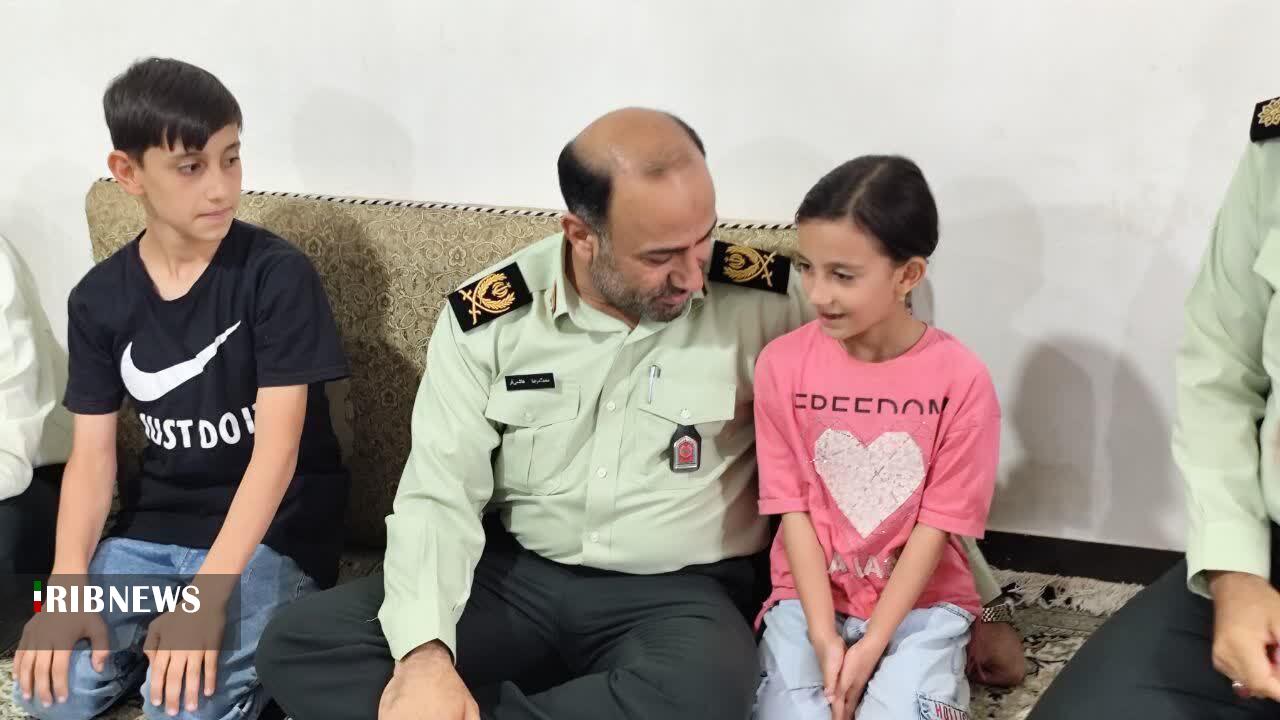 دیدار فرمانده انتظامی لرستان با خانواده شهید «جمشیدی پور»