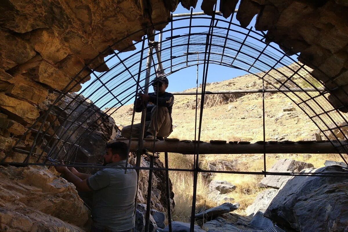 مرمت پل تاریخی سلطان در بوکان به همت دوستداران میراث فرهنگی