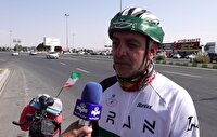 دوچرخه سوار اردبیلی به بیرجند رسید