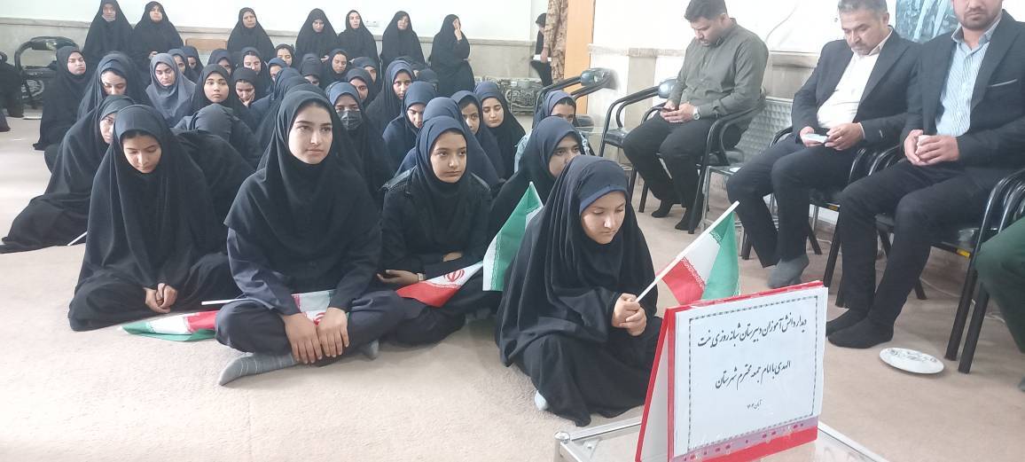 حجاب، سنگر اصلی دختران انقلابی در برابر دشمن