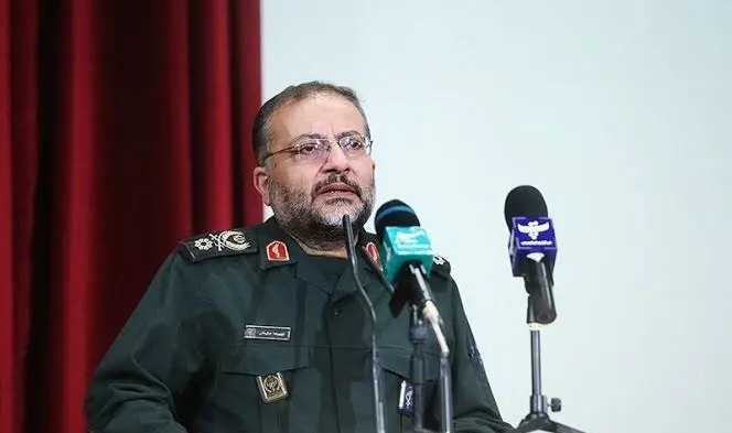 **** ایرانِ ضعیف مطلوب انگلیسیهاست **** ایرانِ ضعیف مطلوب انگلیسیهاست