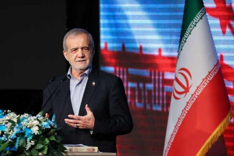 قدردانی رئیس‌جمهور از وزارت ارتباطات در زمینه طرح ملی فیبر نوری