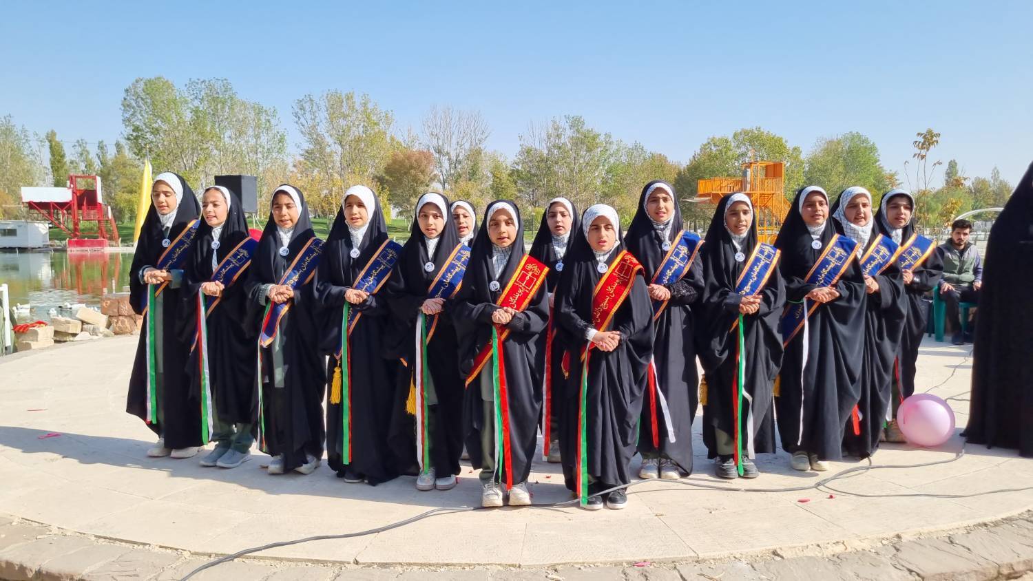 برگزاری جشن روز نوجوان در گلبهار برگزاری جشن روز نوجوان در گلبهار