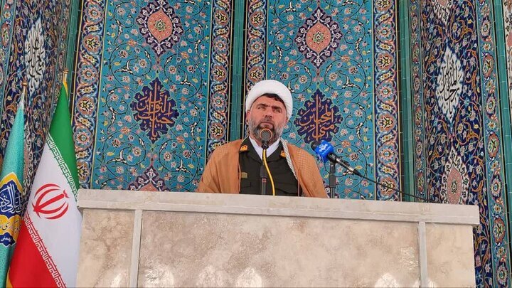 تنها راه خنثیسازی «ابرشبههها»؛ تبعیت عملی از مکتب زهرایی(س) است تنها راه خنثیسازی «ابرشبههها»؛ تبعیت عملی از مکتب زهرایی(س) است