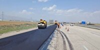 آغاز عملیات روکش آسفالت کریدور تهران- بازرگان در آزادراه قزوین _ زنجان