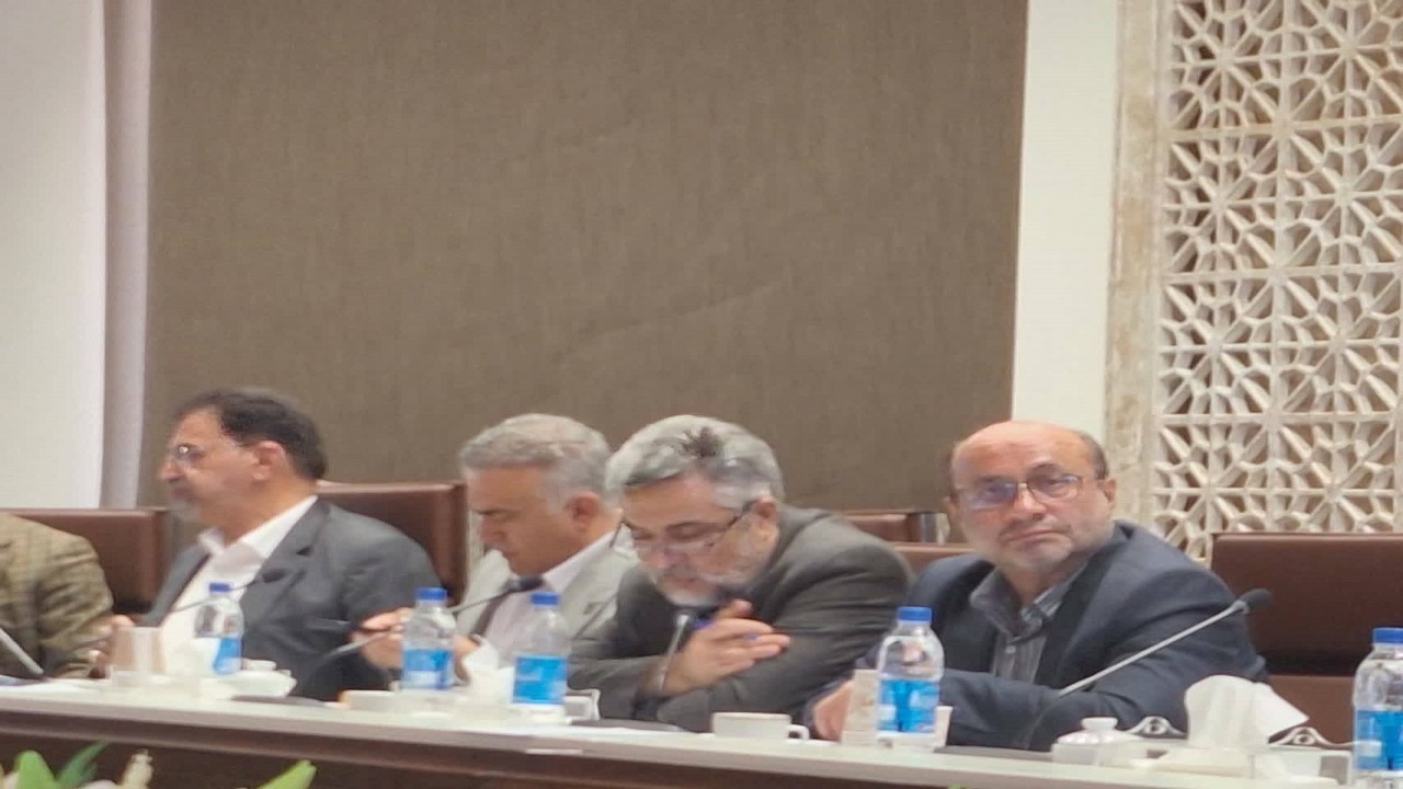 کسب رتبه نخست کشوری در آزمون پزشکی خانواده و نظام ارجاع
