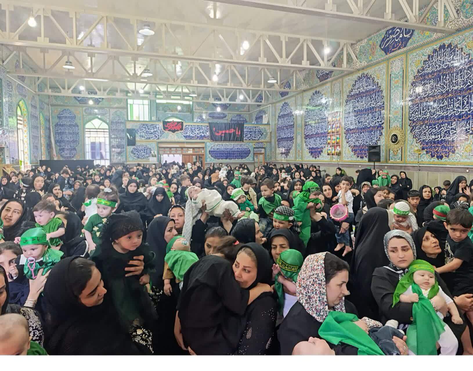 برگزاری مراسم شیرخوارگان حسینی در سلماس برگزاری مراسم شیرخوارگان حسینی در سلماس