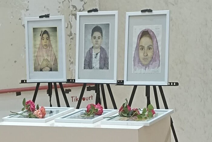 هنرمندان ، بهترین افراد برای تبیین جریان جنگ هستند هنرمندان ، بهترین افراد برای تبیین جریان جنگ هستند