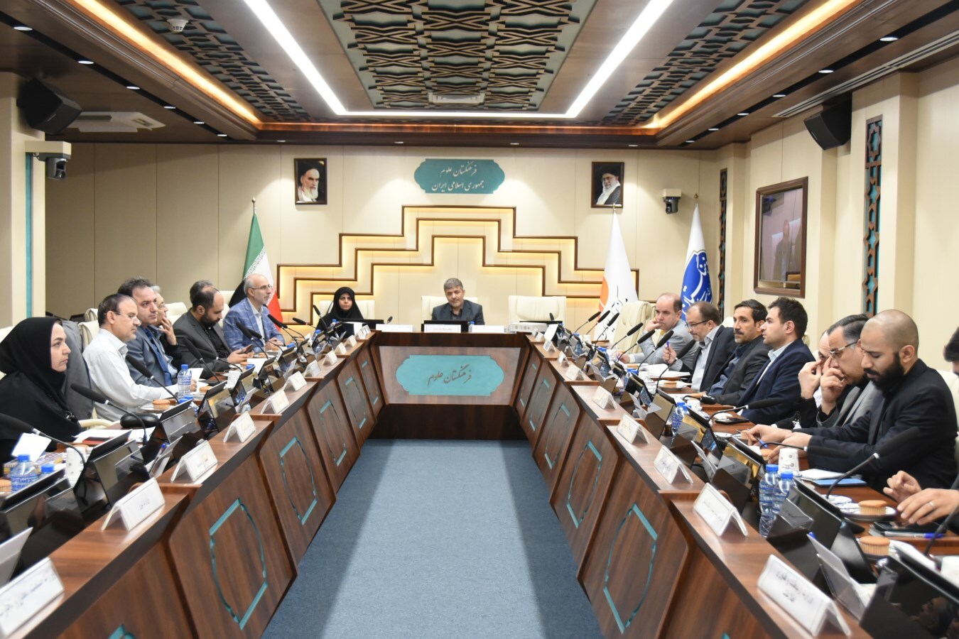 عملیات میدانی سرشماری عمومی نفوس و مسکن از اول آبان ماه، به مدت یکماه انجام میشود عملیات میدانی سرشماری عمومی نفوس و مسکن از اول آبان ماه، به مدت یکماه انجام میشود